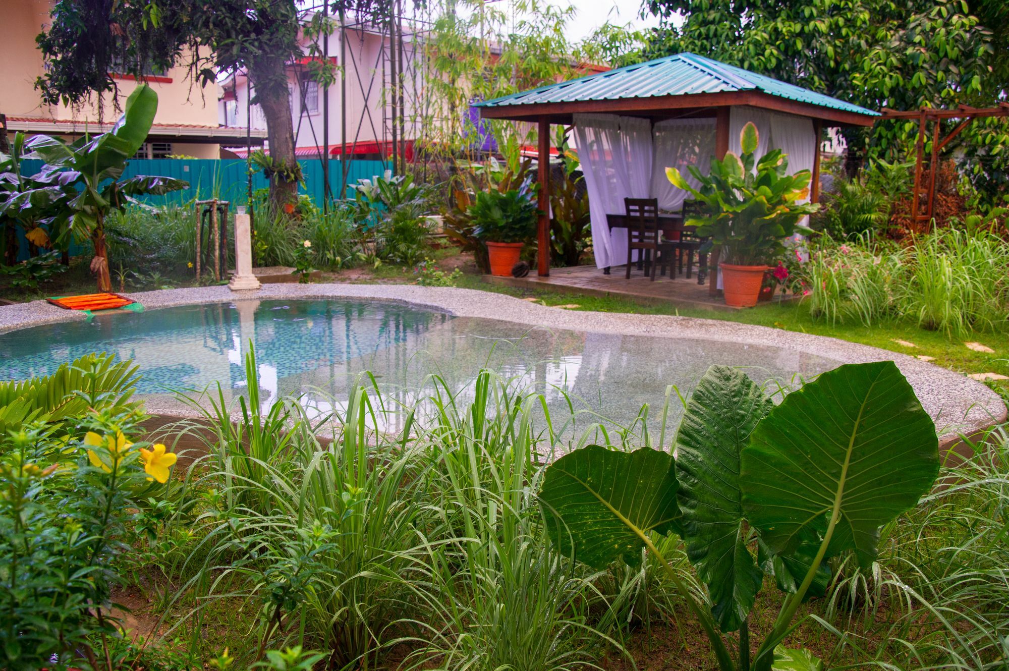 Bike And Tours Bed And Breakfast Lahad Datu Exterior foto